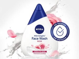 NIVEA Milk Delights Caring Rosewater Face Wash